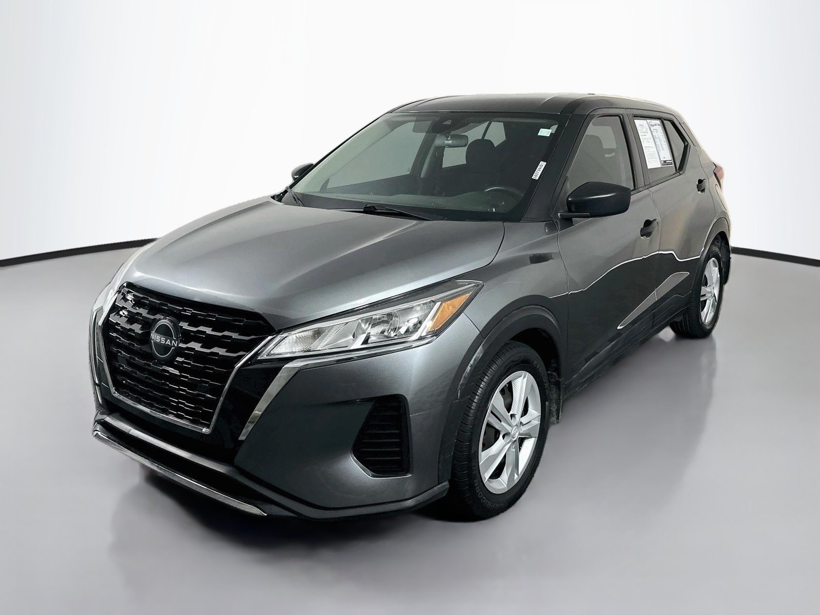 Certified 2022 Nissan Kicks S FWD image 3