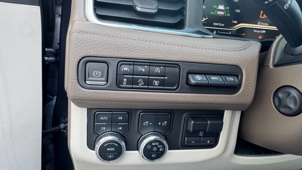 Used 2023 GMC Yukon Denali w/ Max Trailering Package AWD/4WD image 27