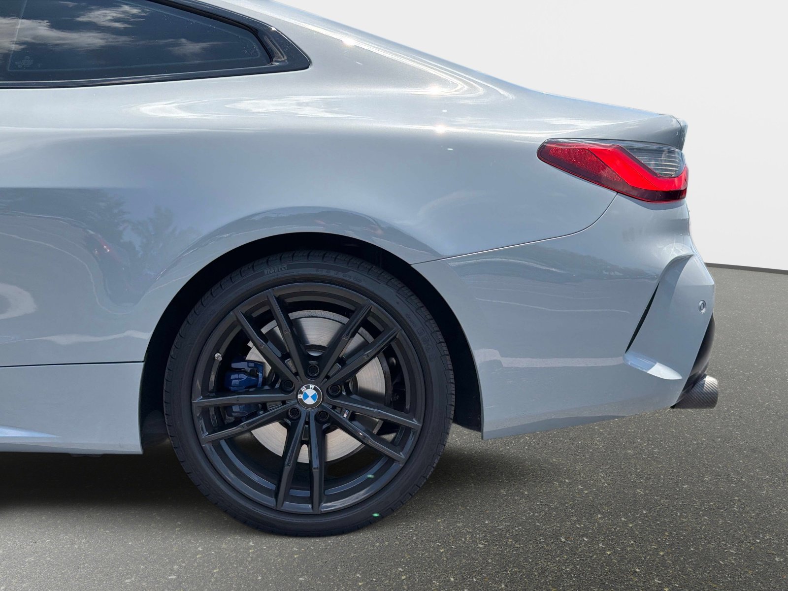 Used 2024 BMW M440i Coupe w/ Premium Package RWD image 15