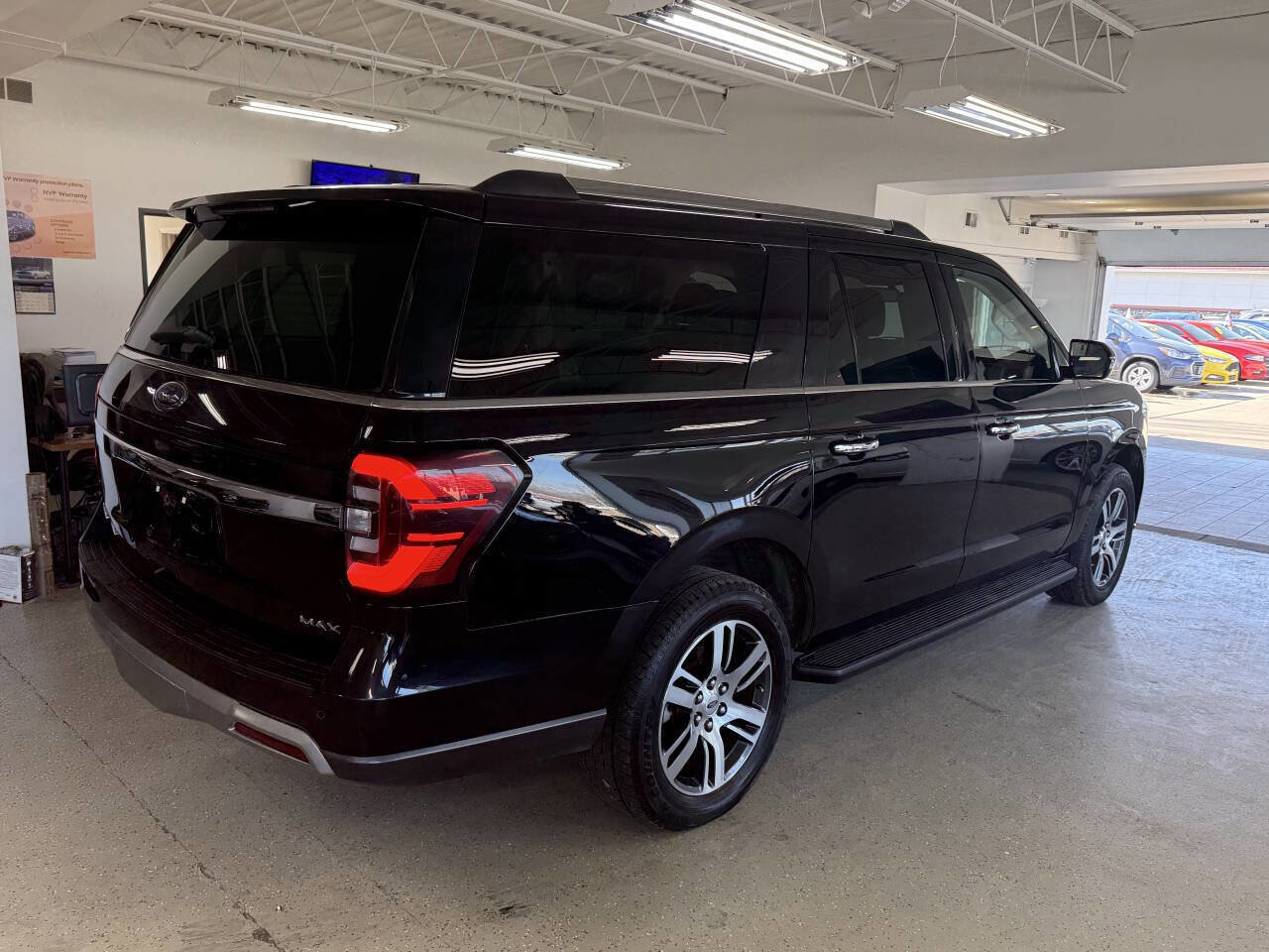 Used 2024 Ford Expedition Max Limited image 7