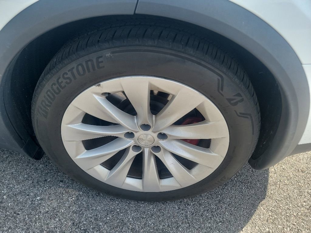 Used 2021 Tesla Model X Performance AWD/4WD image 8