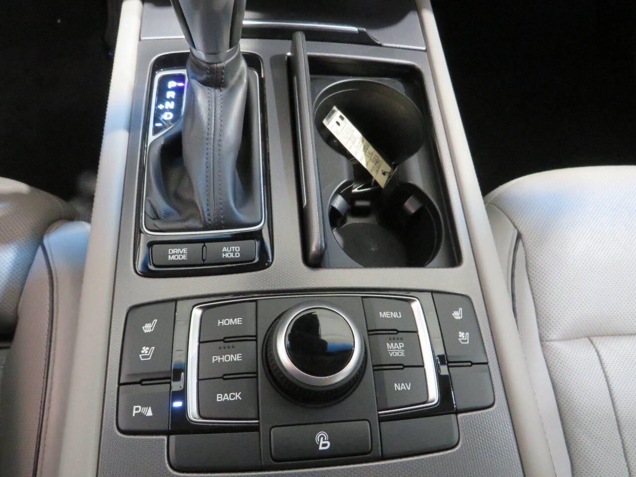 Used 2015 Hyundai Genesis 3.8 w/ Option Group 04 image 23