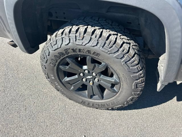Used 2016 Chevrolet Colorado Z71 AWD/4WD image 3