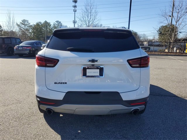 Used 2023 Chevrolet Blazer LT w/ LPO, Black Grille Bar Package image 5