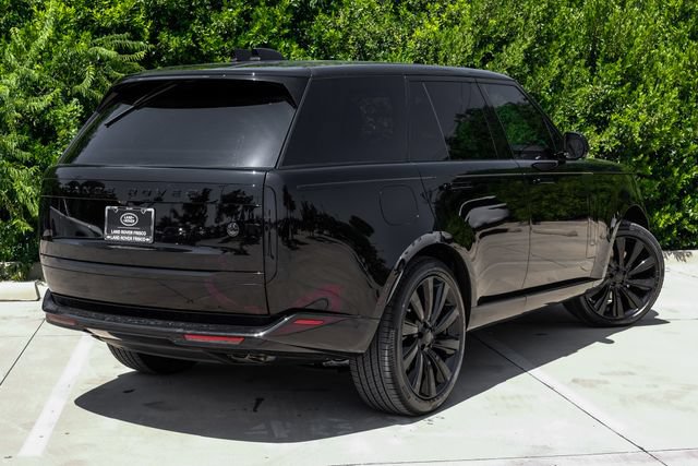 New 2026 Land Rover Range Rover SV AWD/4WD image 9