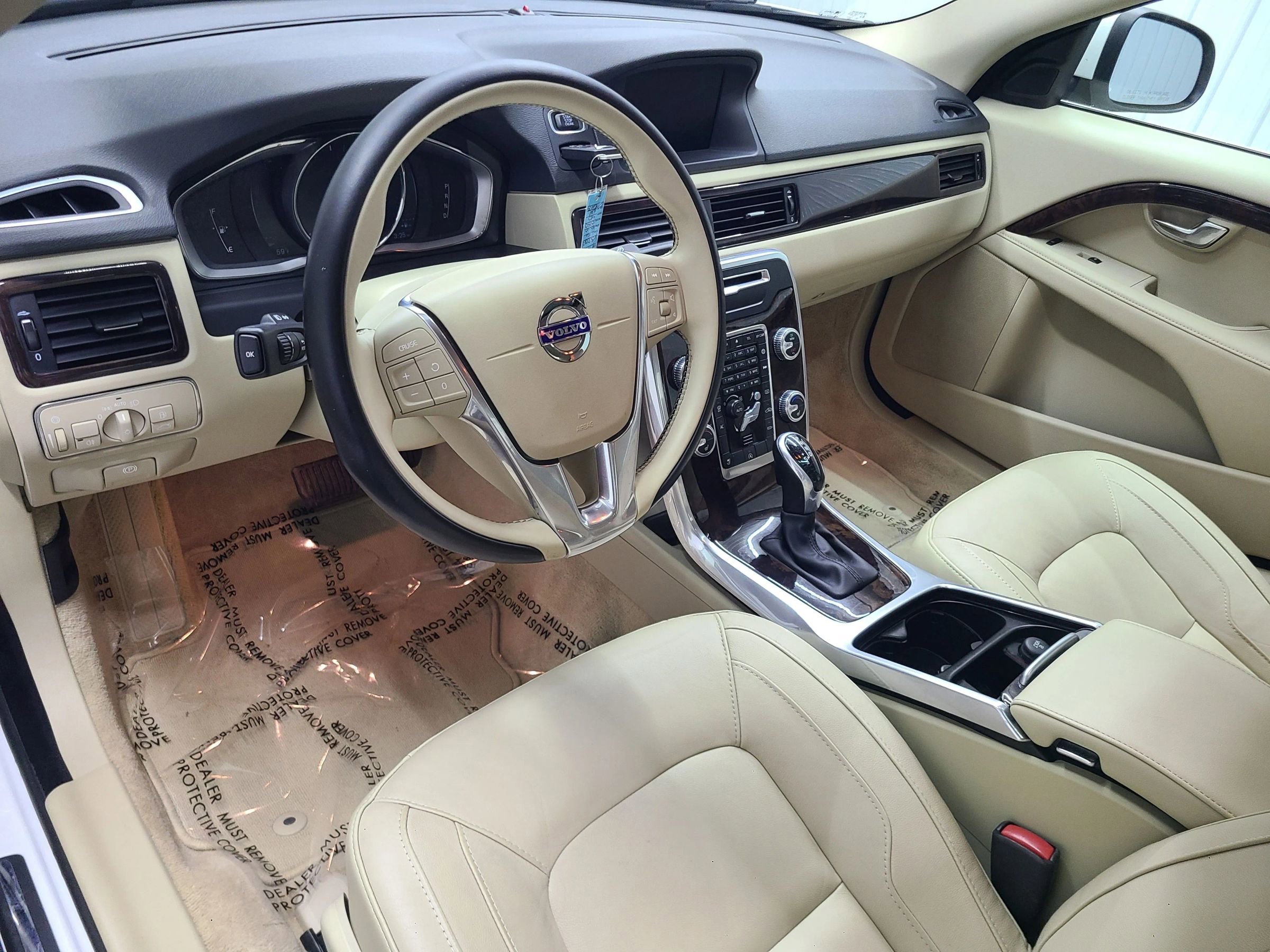 Used 2016 Volvo S80 T5 image 22