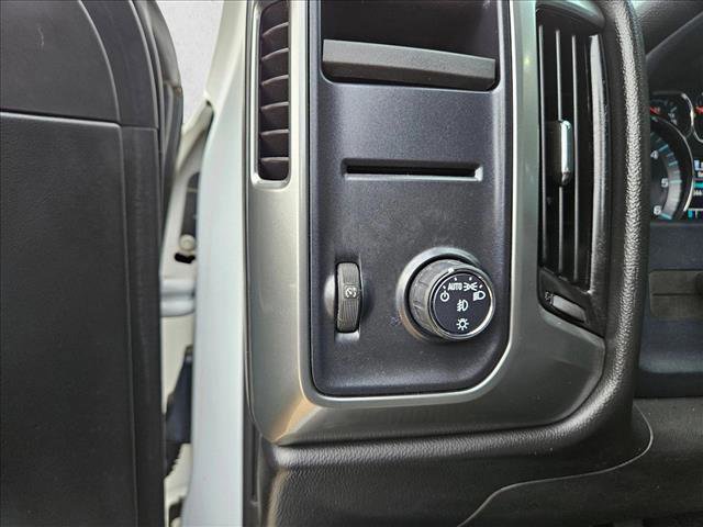 Used 2018 Chevrolet Silverado 1500 LT w/ LT Eassist Package RWD image 22