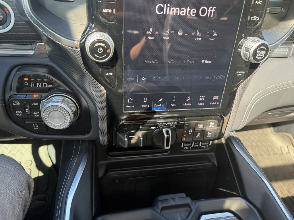 Used 2023 RAM 1500 Limited AWD/4WD image 32