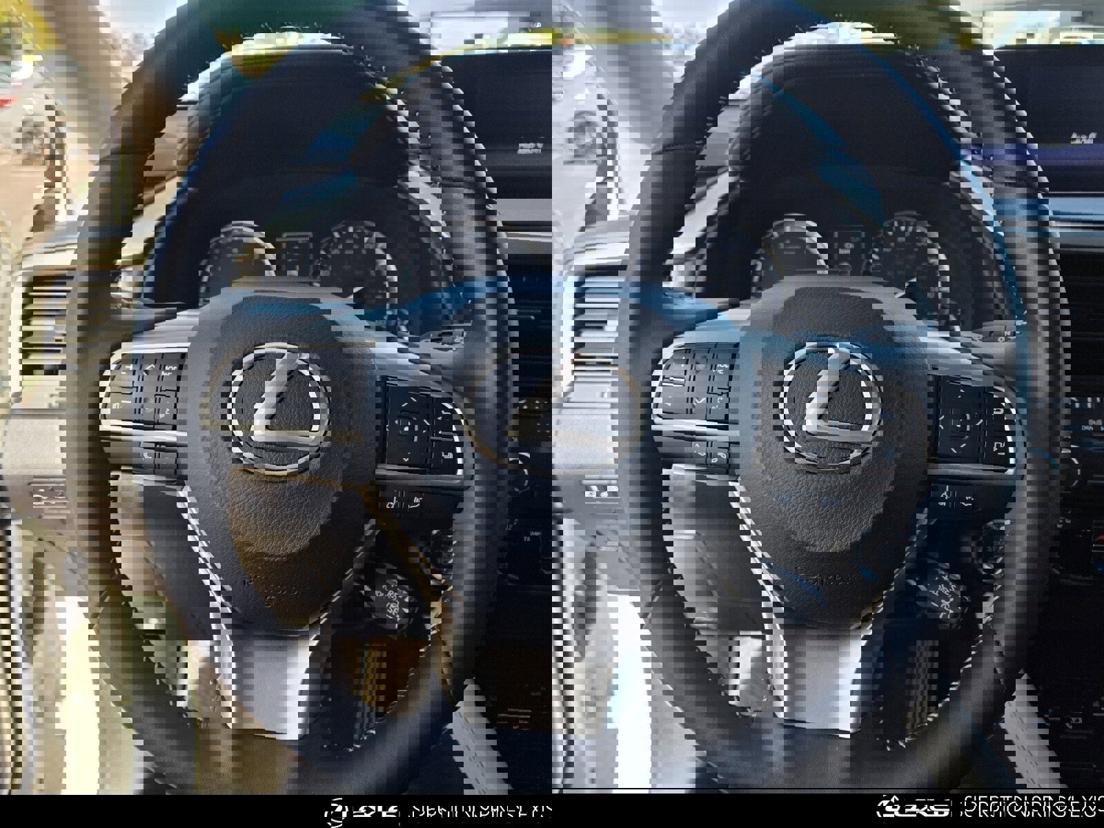 Used 2018 Lexus RX 350L FWD image 25