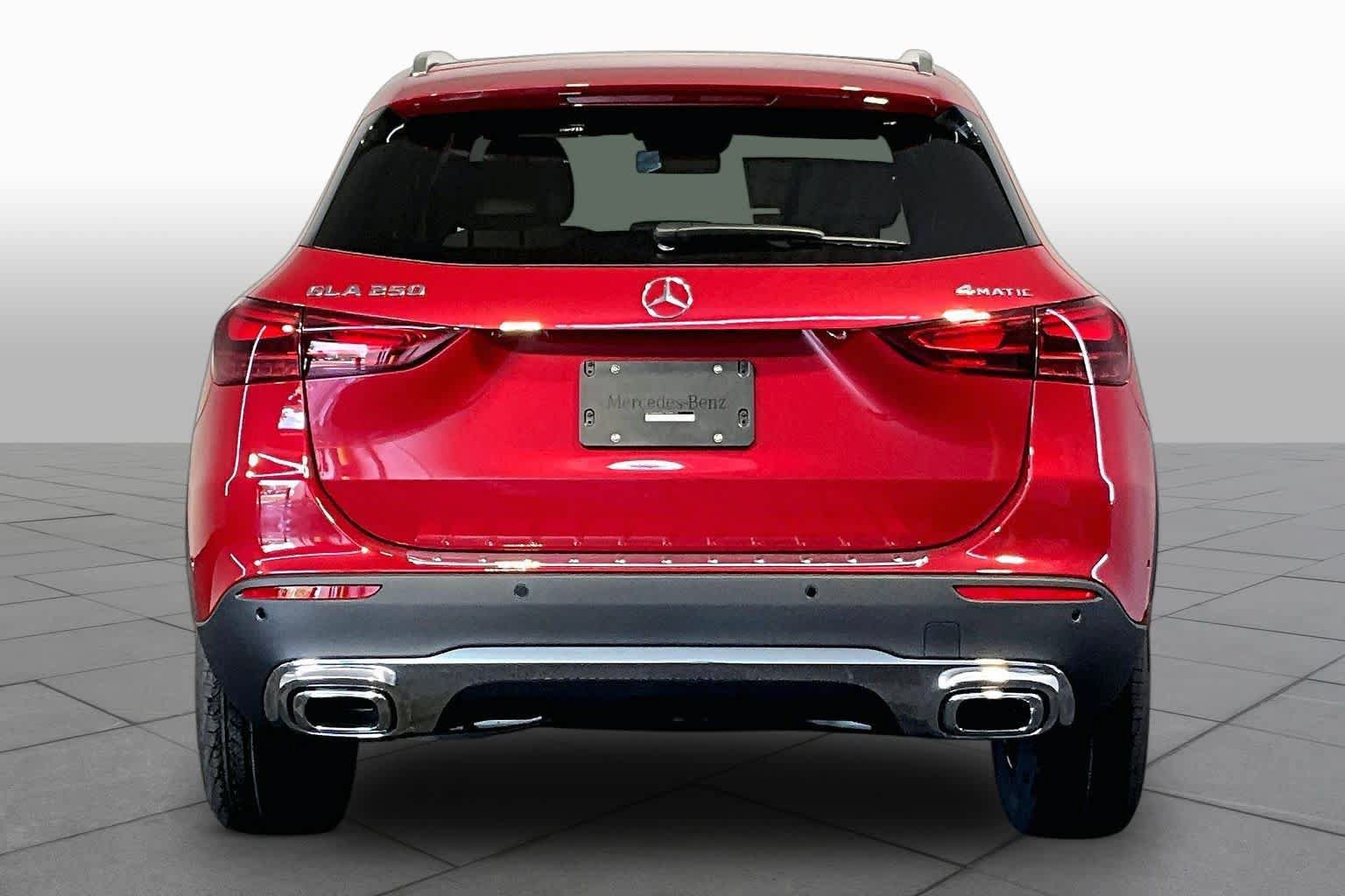 New 2026 Mercedes-Benz GLA 250 4MATIC image 4