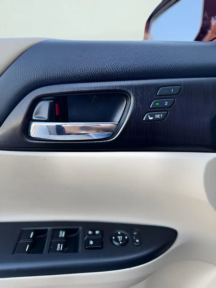 Used 2014 Honda Accord EX-L image 13