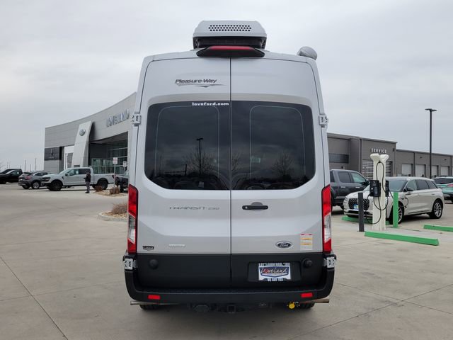 Used 2019 Ford Transit 250 148 High Roof image 4