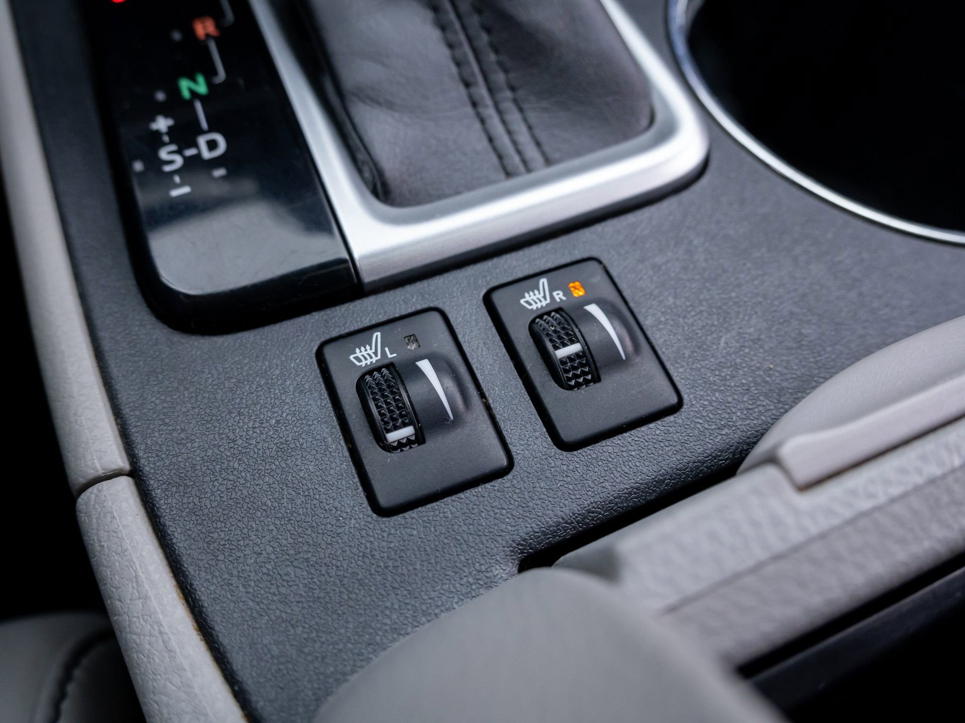 Used 2019 Toyota Highlander XLE image 28