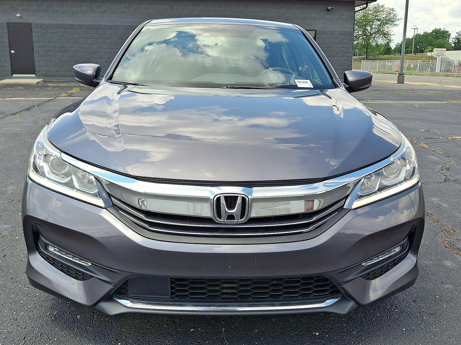 Used 2017 Honda Accord Sport image 28