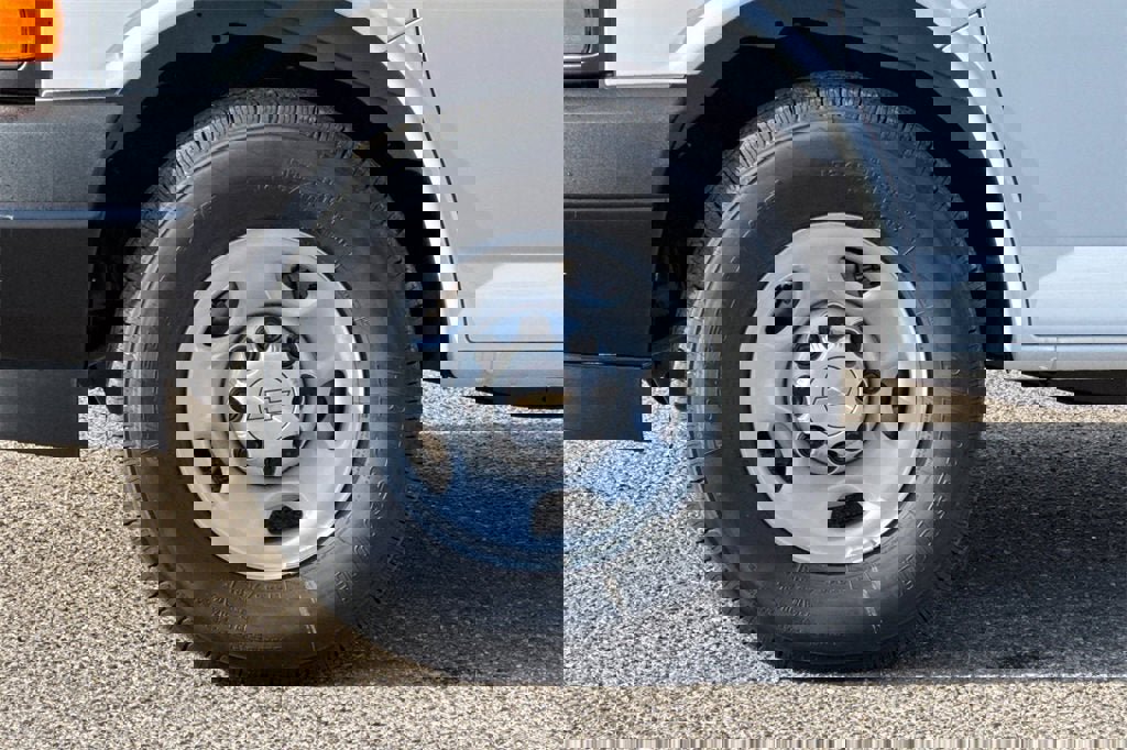 New 2025 Chevrolet Express 2500 w/ Enhanced Convenience Package image 25