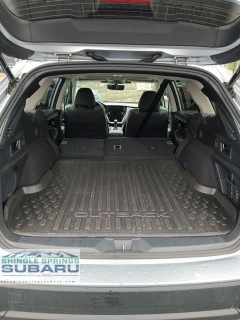 Certified 2025 Subaru Outback Onyx Edition image 32