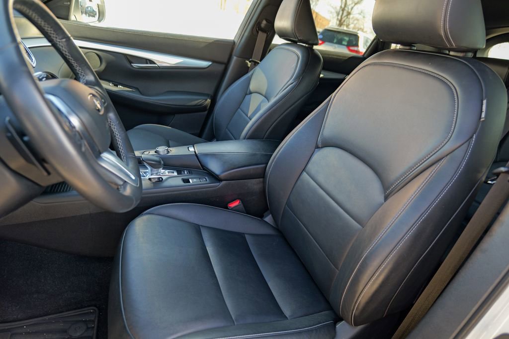 Used 2020 INFINITI QX50 Essential w/ Edition 30 Package image 20