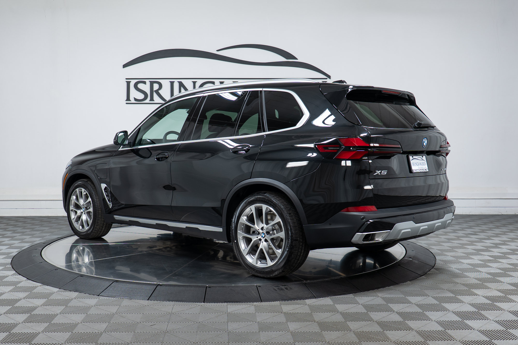 Used 2026 BMW X5 xDrive50e w/ Climate Comfort Package AWD/4WD image 7