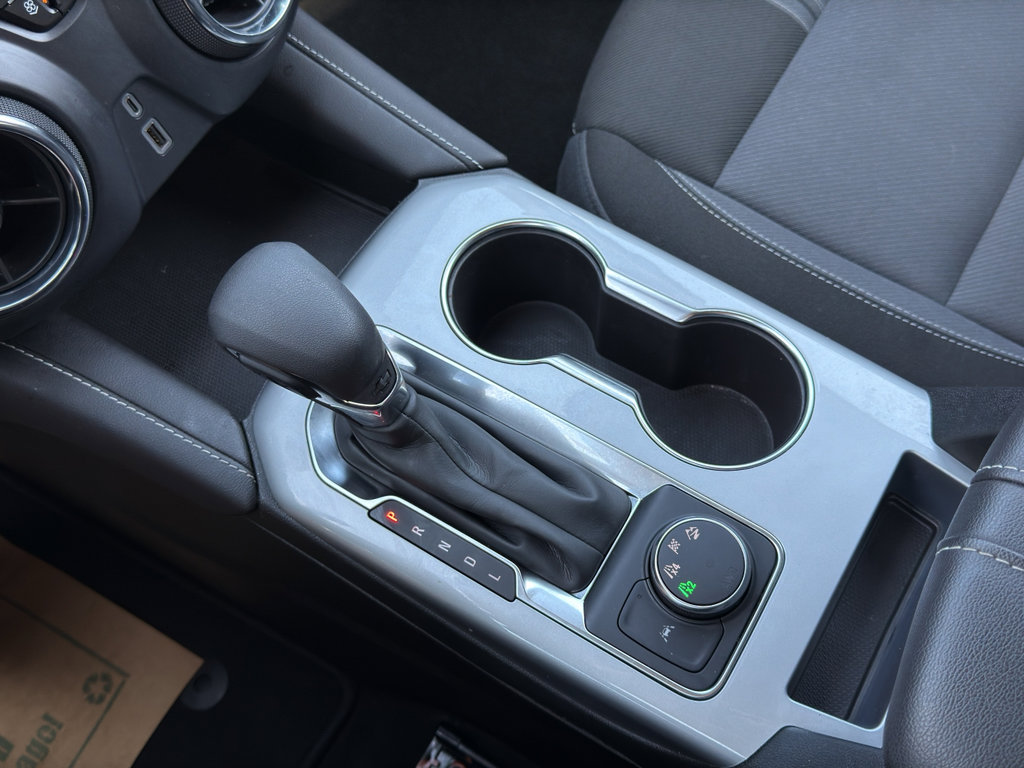 Used 2025 Chevrolet Blazer LT image 20