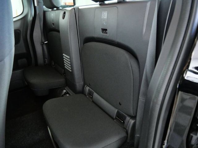 Used 2022 Nissan Frontier S w/ Technology Package AWD/4WD image 11