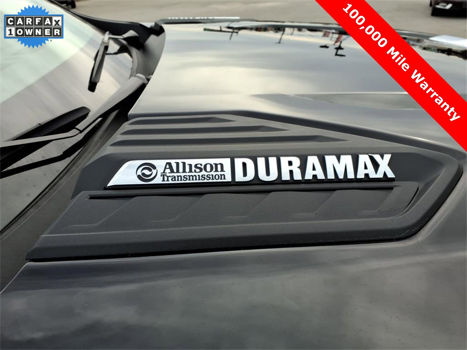 Used 2025 Chevrolet Silverado 3500 LTZ w/ LTZ Convenience Package image 13