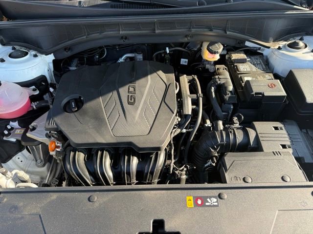 Used 2025 Kia Sorento S image 16