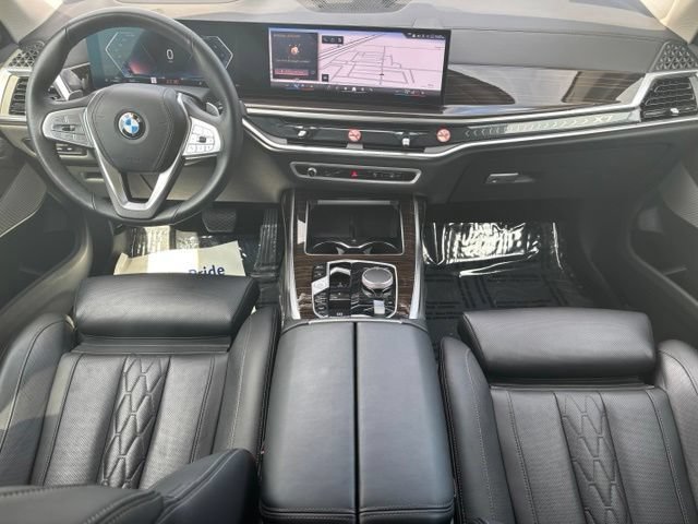 Used 2026 BMW X7 xDrive40i AWD/4WD image 18