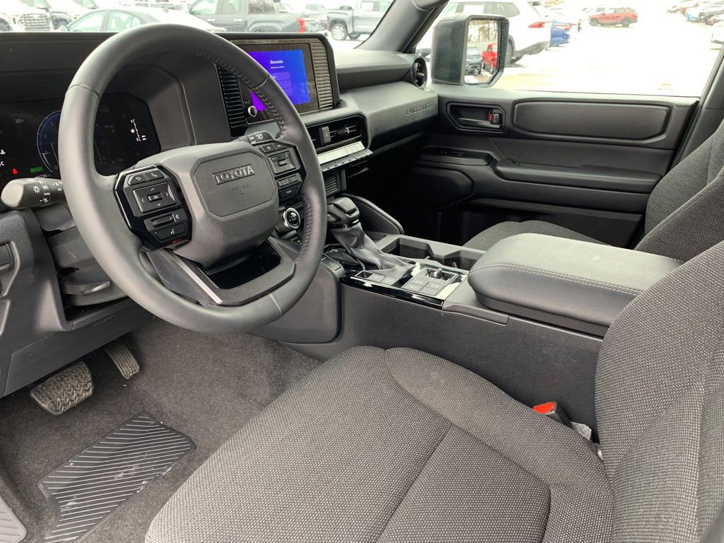 Used 2025 Toyota Land Cruiser 1958 image 11