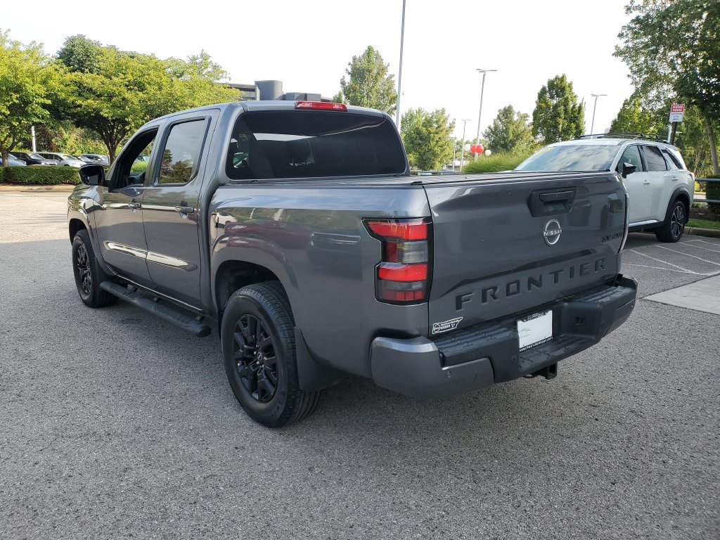 Certified 2023 Nissan Frontier SV w/ Midnight Edition Package AWD/4WD image 3