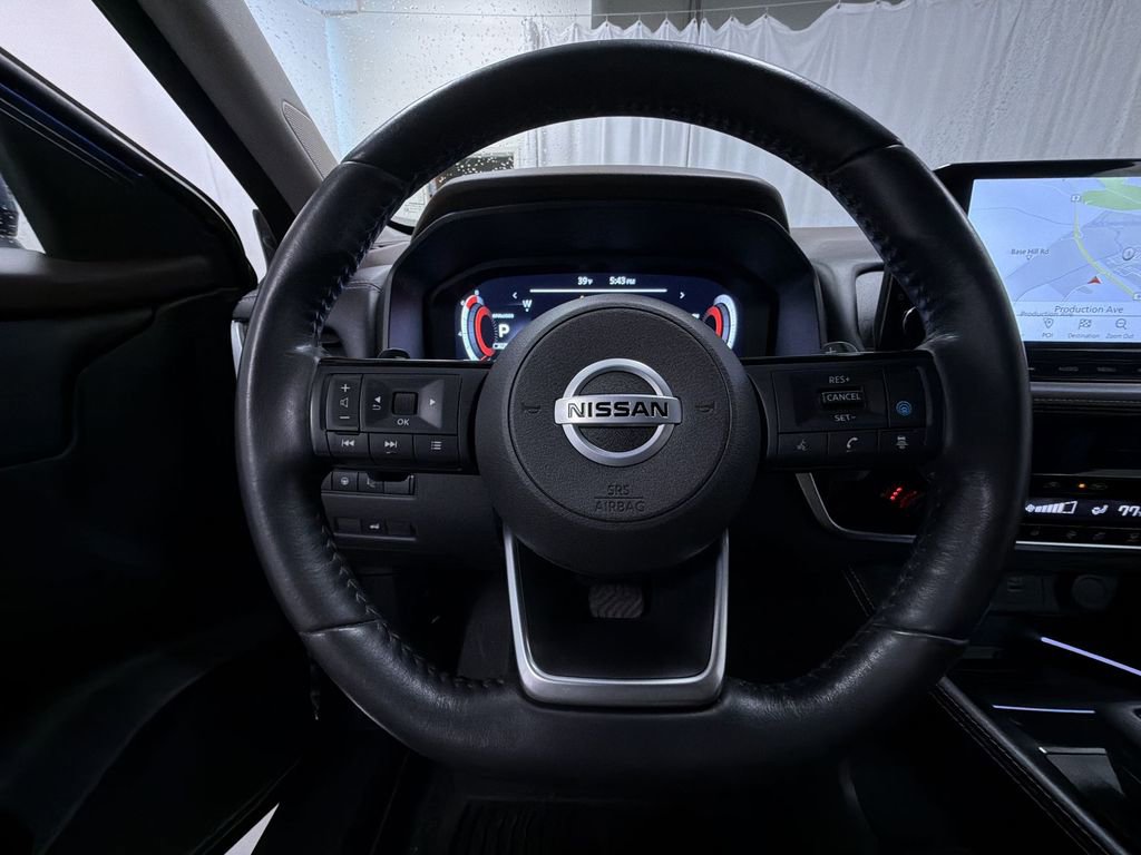 Used 2021 Nissan Rogue Platinum image 26