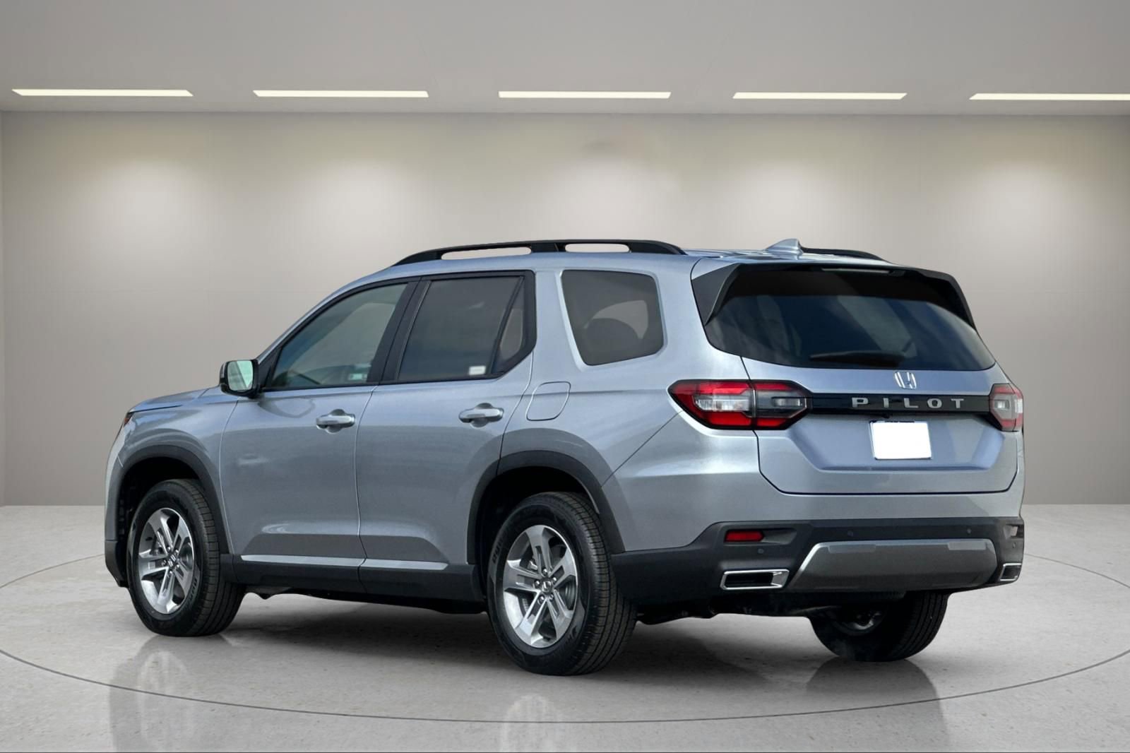 New 2026 Honda Pilot EX-L image 5