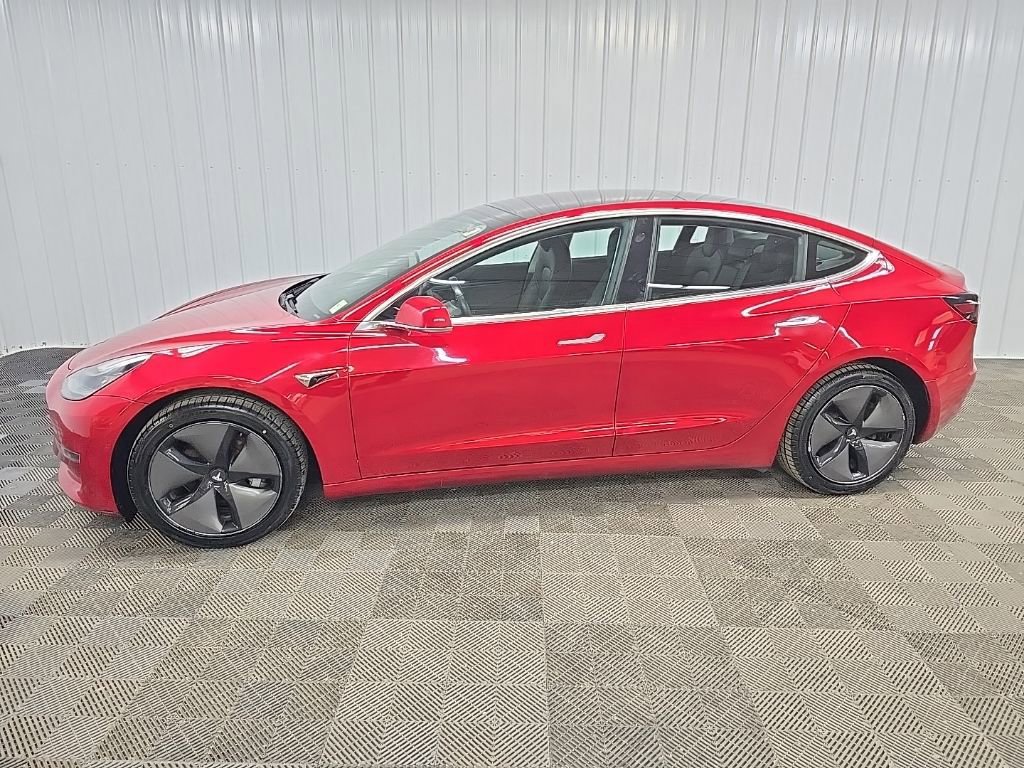 Used 2018 Tesla Model 3 Long Range image 5