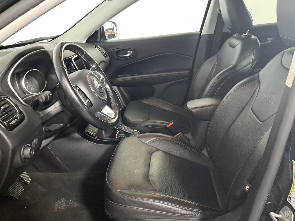 Used 2021 Jeep Compass Limited w/ Sun and Sound Group image 11