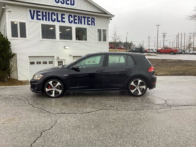 Used 2019 Volkswagen Golf 4-Door image 3