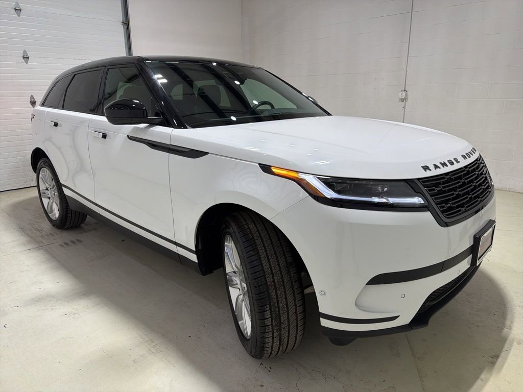 Used 2026 Land Rover Range Rover Velar S AWD/4WD image 3