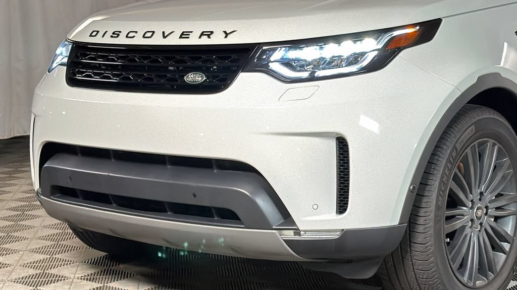 Used 2020 Land Rover Discovery HSE Luxury AWD/4WD image 3