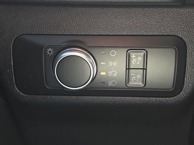 Used 2020 Ford Escape SE FWD image 28