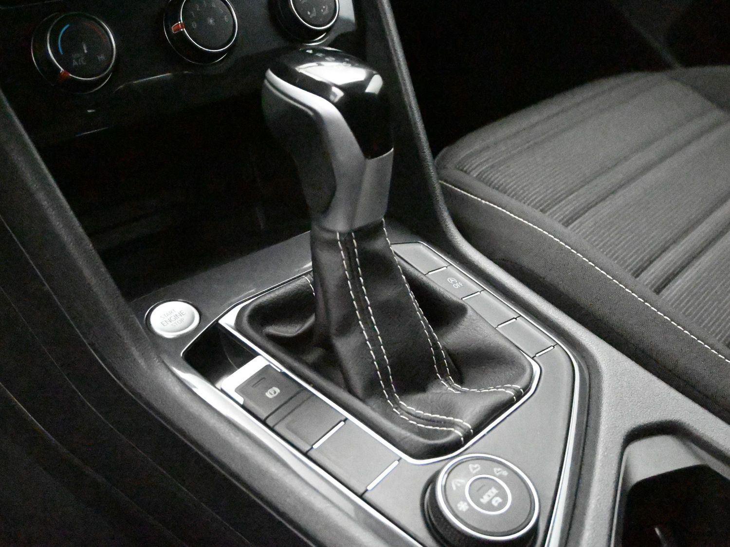 Used 2024 Volkswagen Tiguan S image 5