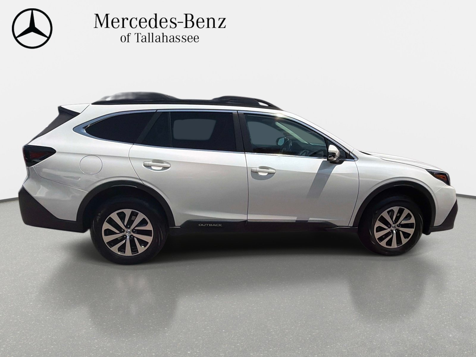 Used 2022 Subaru Outback Premium AWD/4WD image 4