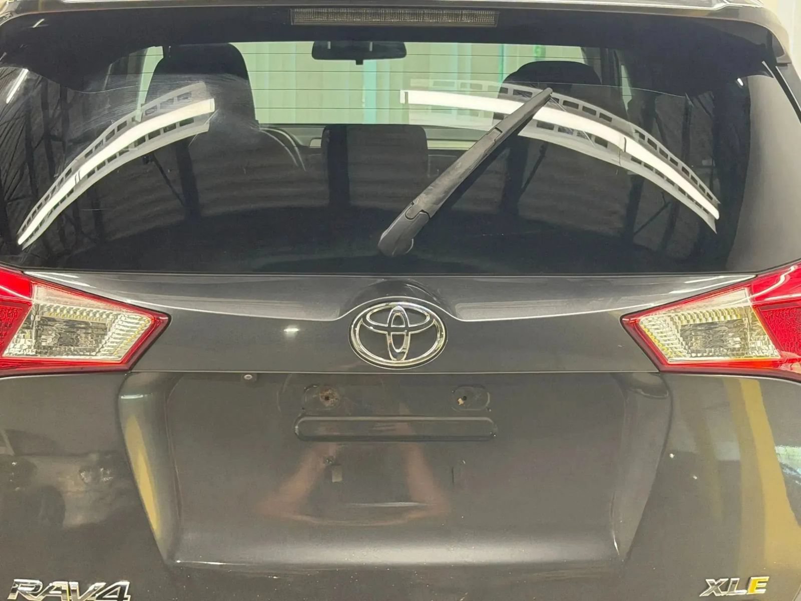 Used 2013 Toyota RAV4 XLE AWD/4WD image 11