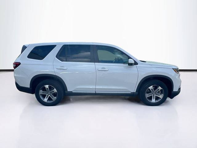 Used 2023 Honda Pilot EX-L image 8
