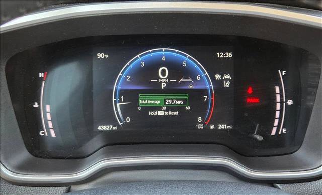 Used 2024 Toyota Corolla Cross XLE FWD image 11