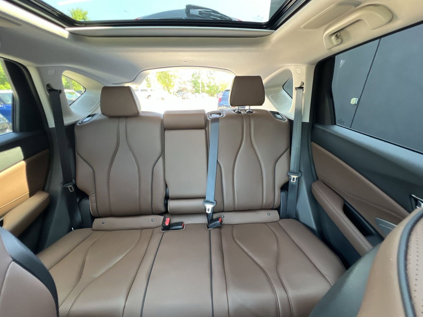 Certified 2025 Acura RDX SH-AWD w/ Advance Package image 5