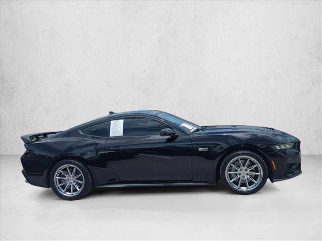 Used 2024 Ford Mustang GT RWD image 4