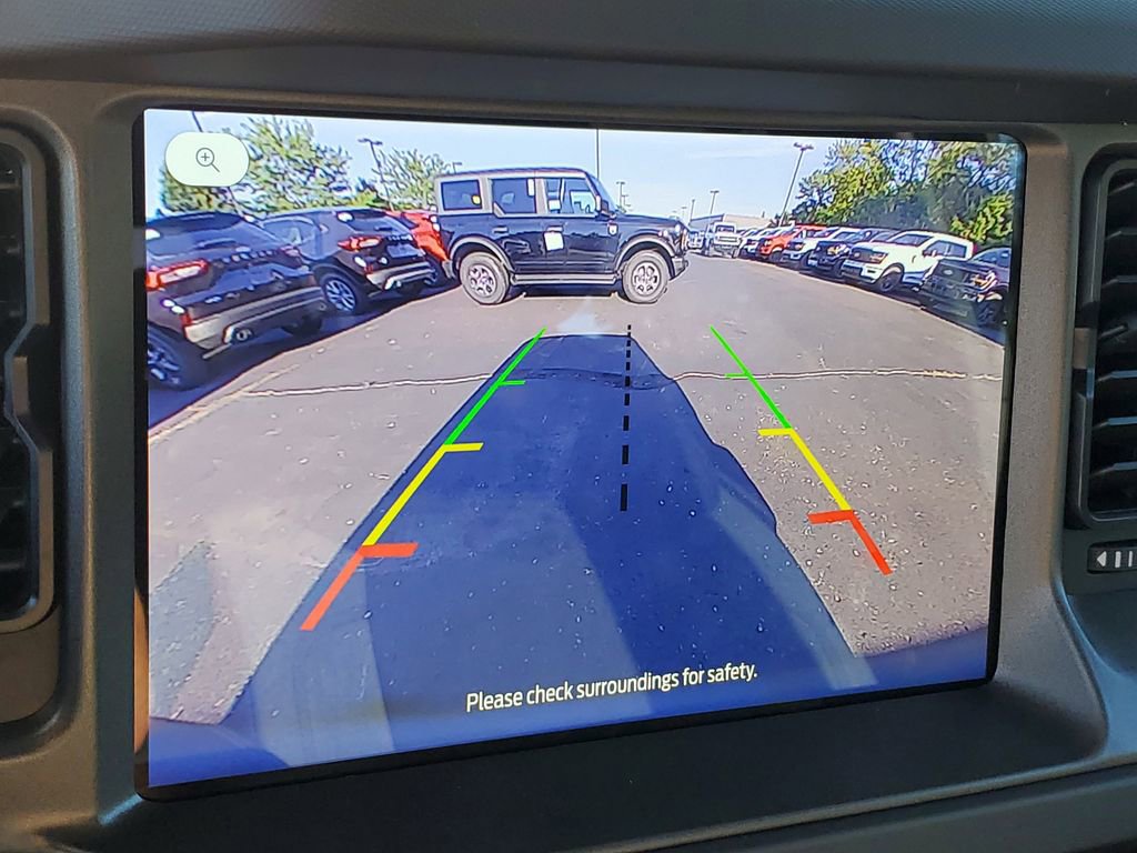 New 2025 Ford Bronco 4-Door AWD/4WD image 16