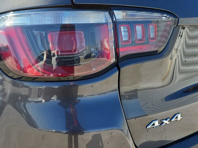 Used 2018 Jeep Compass Sport image 35