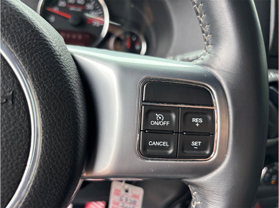 Used 2016 Jeep Wrangler Unlimited Rubicon Hard Rock AWD/4WD image 21