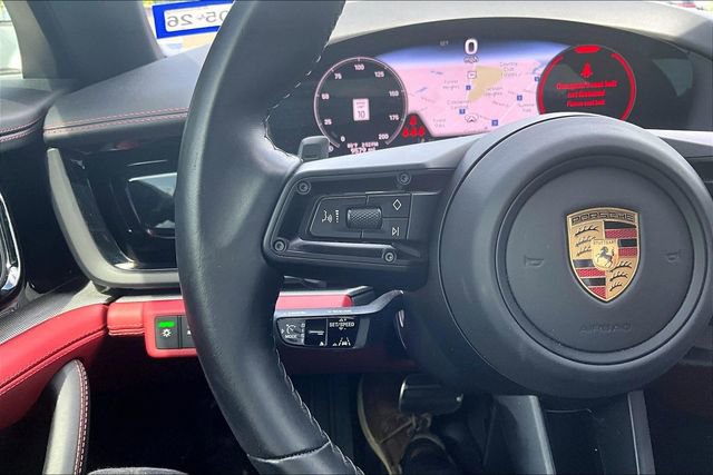 Used 2024 Porsche Panamera 4 image 10