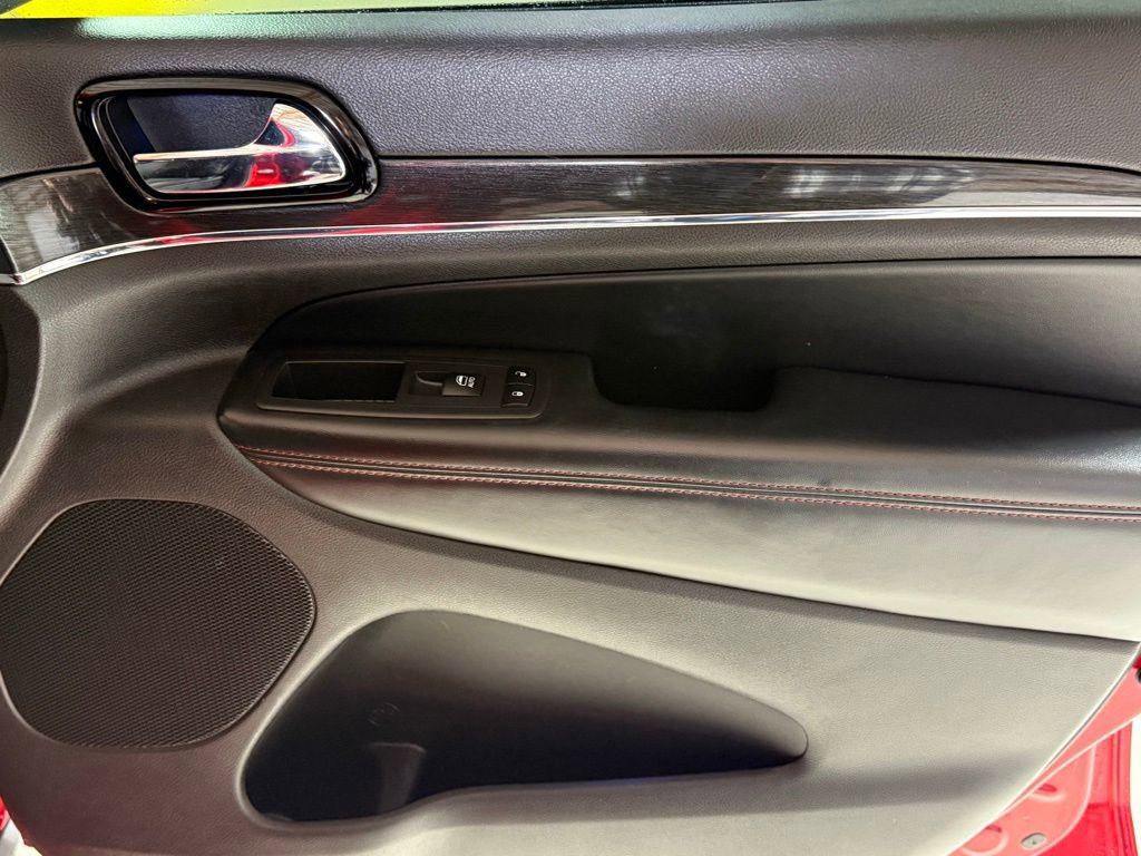 Used 2019 Jeep Grand Cherokee Trailhawk image 17