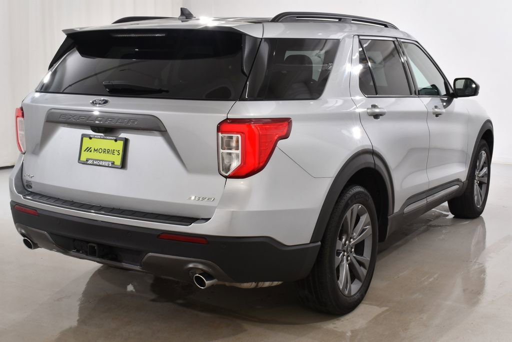 Used 2023 Ford Explorer XLT w/ Equipment Group 202A image 12